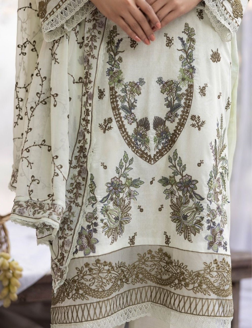 3 Piece Unstitched Embroidered Lawn Suit