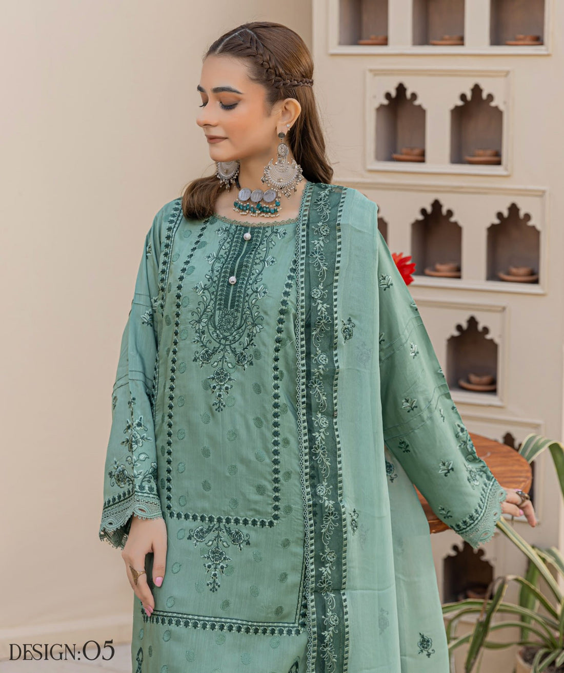 3 Piece Unstitched Chikankari Viscose Suit