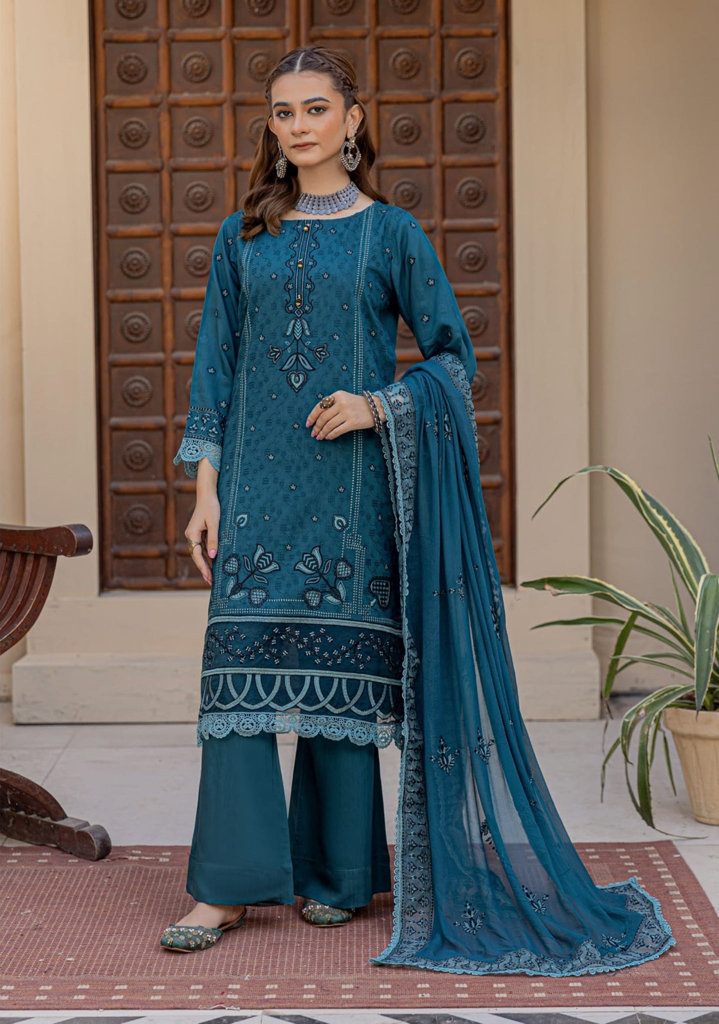 3 Piece Unstitched Chikankari Viscose Suit